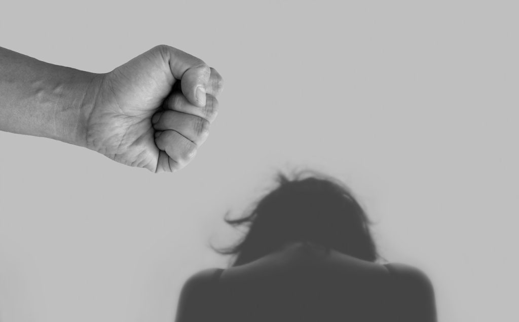 foto violenza sulle donne