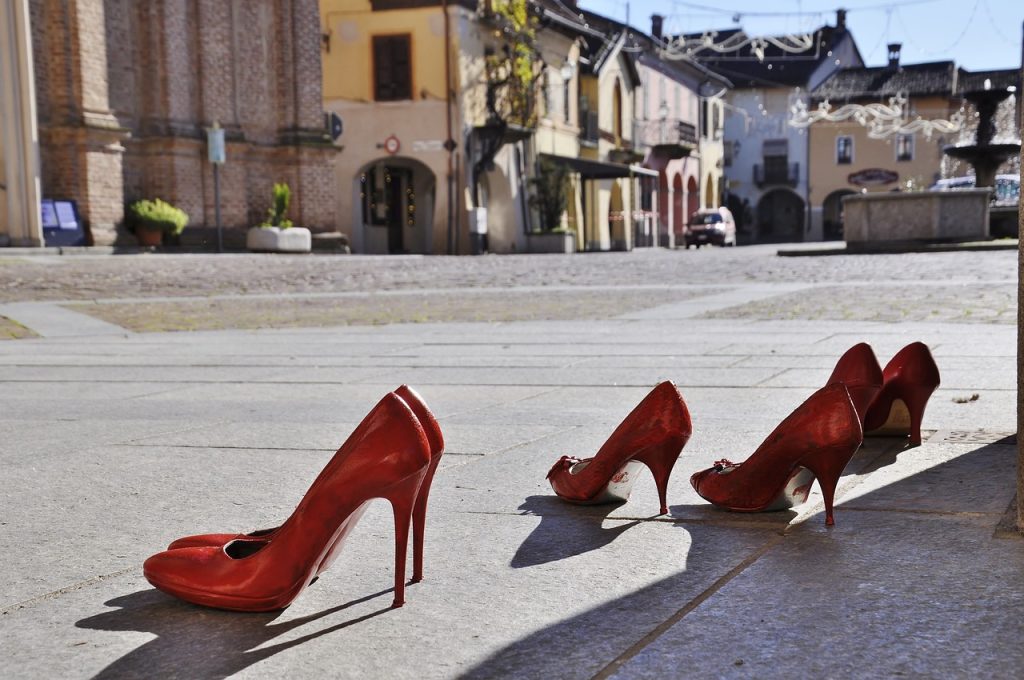 foto scarpe rosse