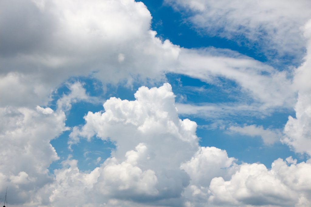 clouds-7050884_1920